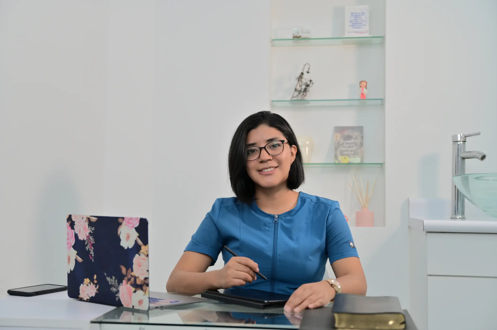 Dra. Alejandra Picado